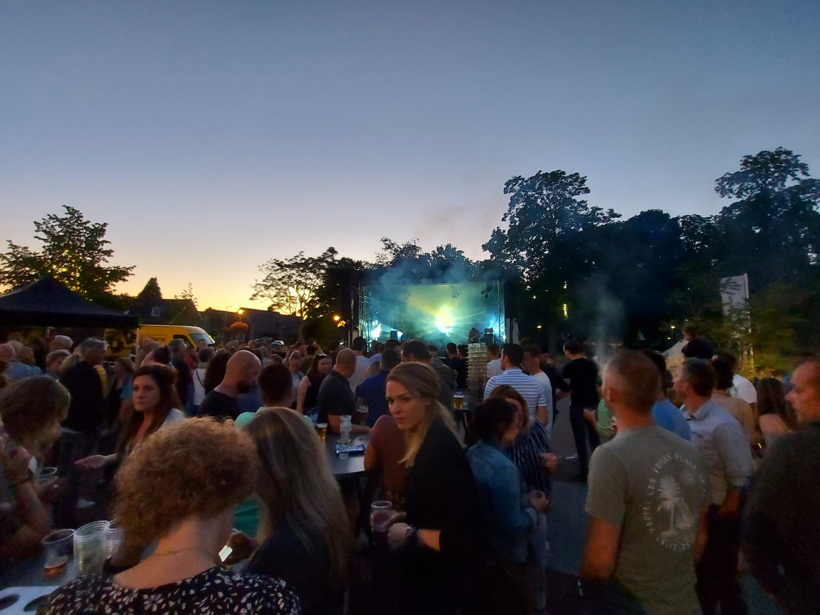 Feest op de jaarmarkt